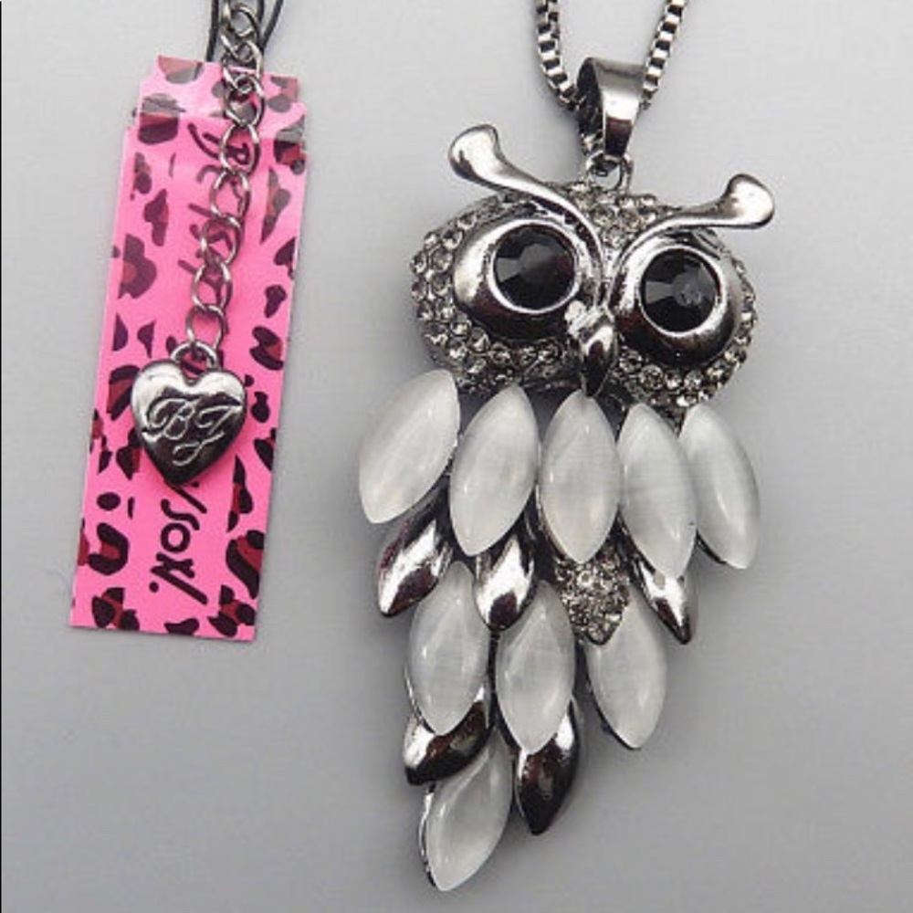 Betsey Johnson Gray Owl Necklace